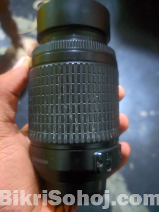 Nikon 55-200mm vr zoom lense